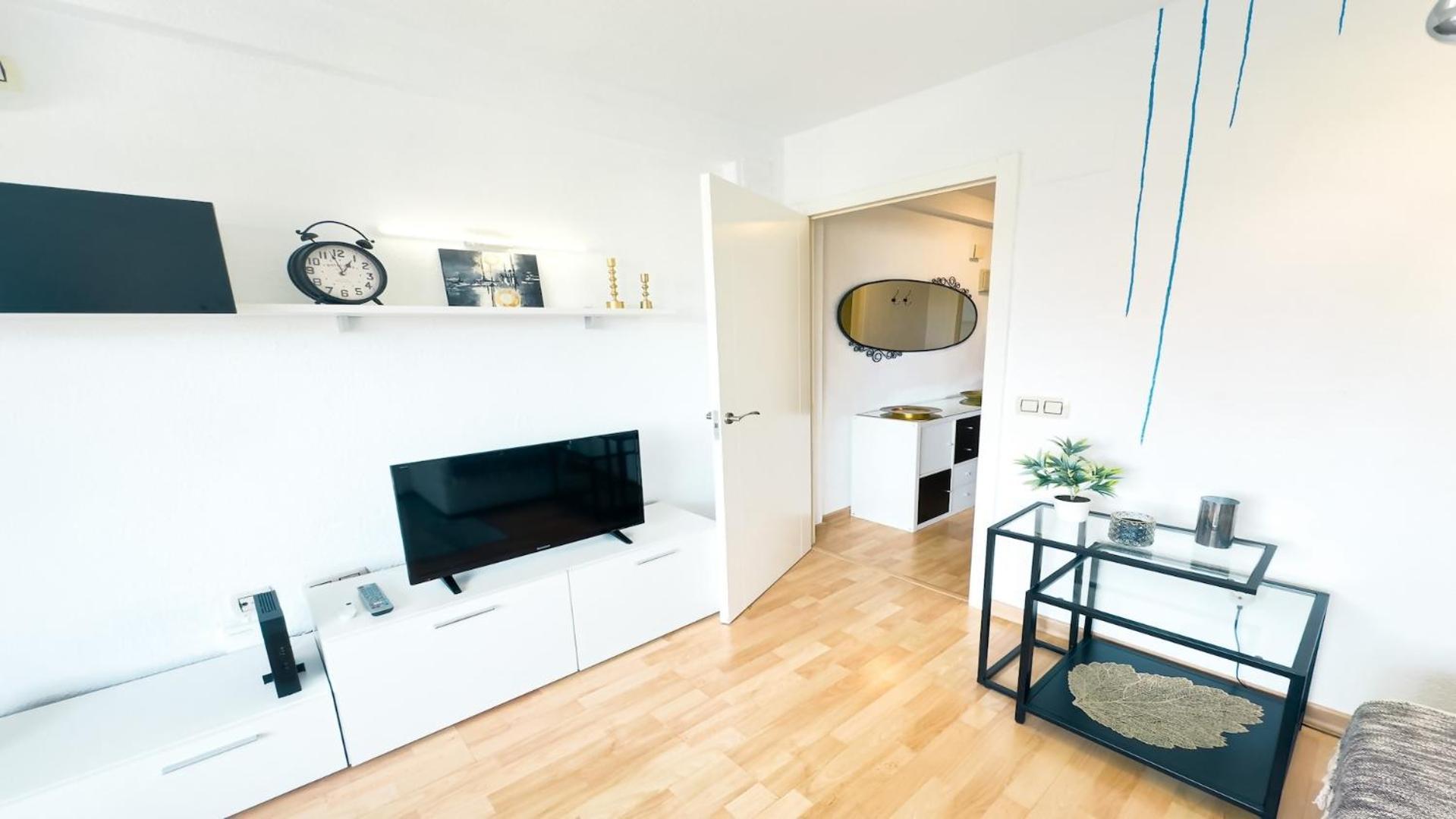 Comfy And Cozy Stay Piscis เบนัลมาเดนา ภายนอก รูปภาพ